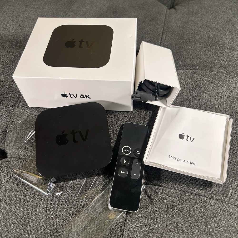 Apple TV 32GB 4K HD Media Streamer - Black (MQD22LL/A)